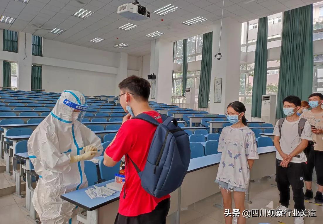 迎接开学 威尼斯98488对返校师生进行核酸检测